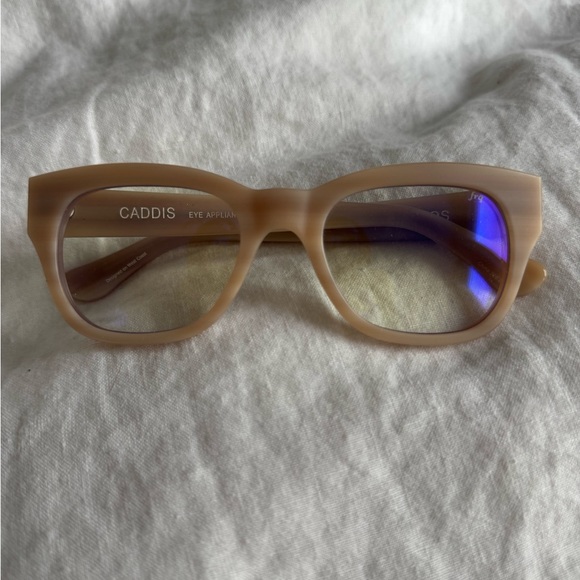 Caddis Accessories - Caddis Women's Beige Glasses